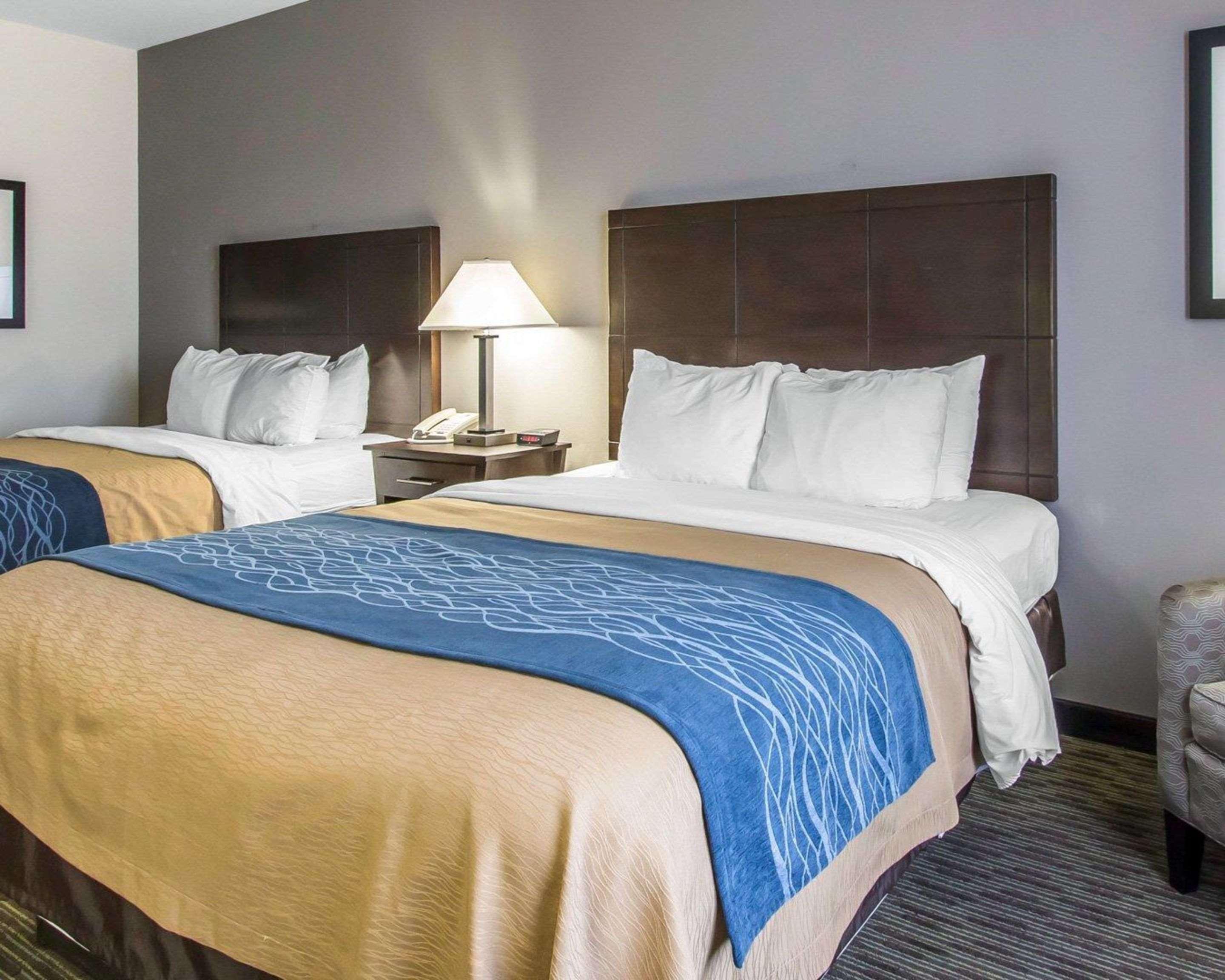 Comfort Inn & Suites Oklahoma City West - I-40 Bagian luar foto