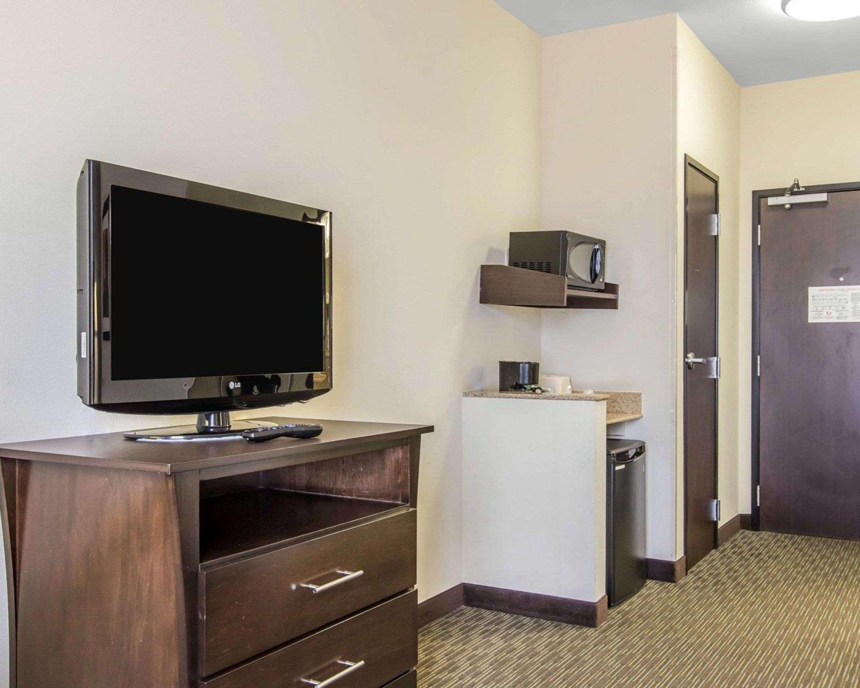 Comfort Inn & Suites Oklahoma City West - I-40 Bagian luar foto