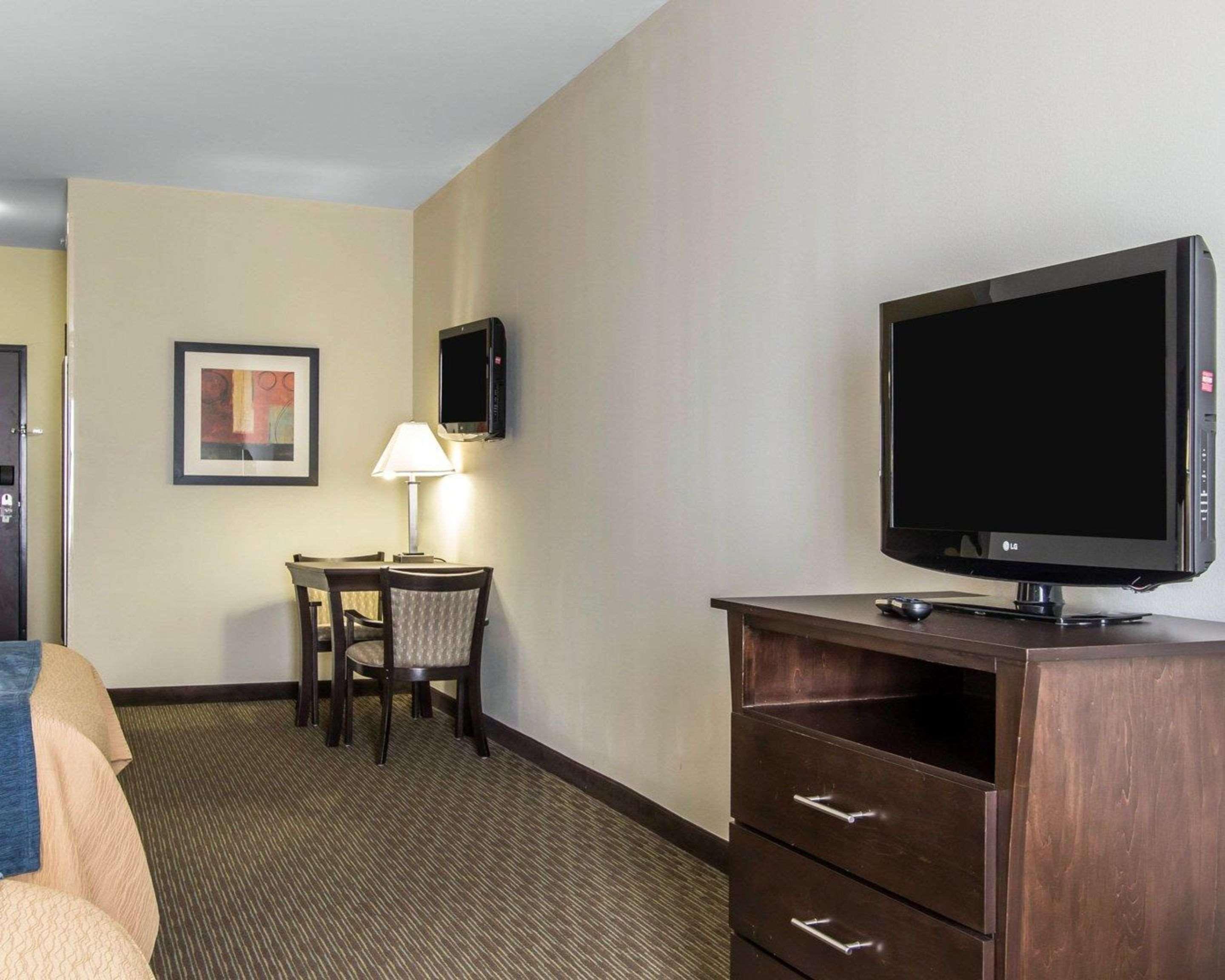 Comfort Inn & Suites Oklahoma City West - I-40 Bagian luar foto