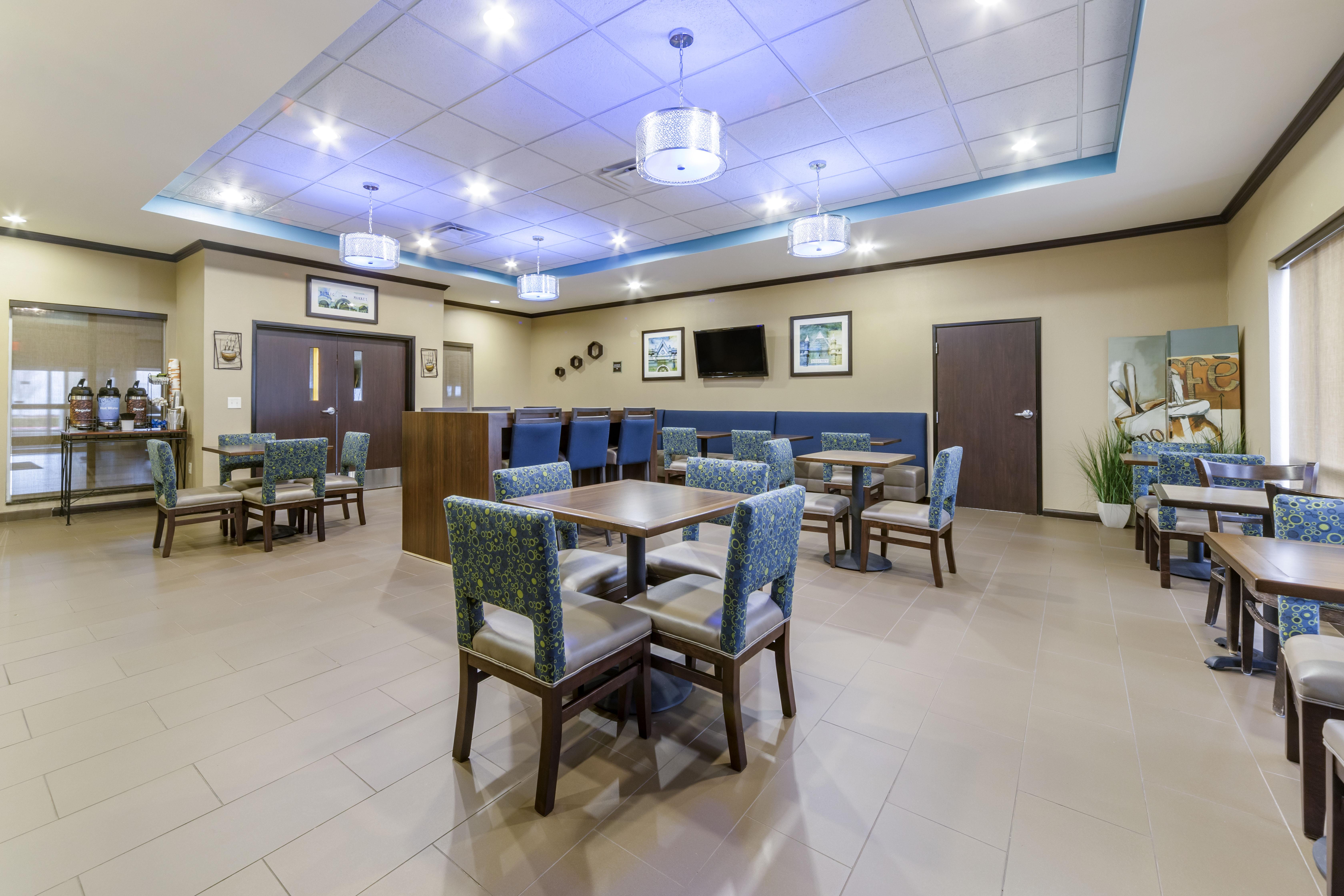 Comfort Inn & Suites Oklahoma City West - I-40 Bagian luar foto